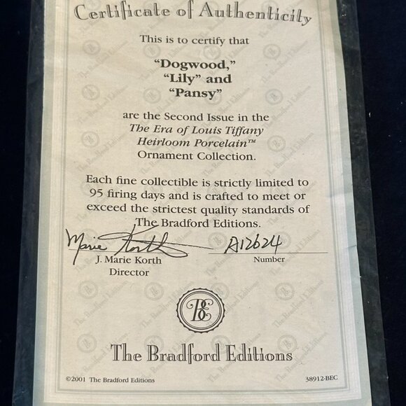 Bradford Exchange Era Of Louis Tiffany Heirloom Porcelain Ornament Collection - Picture 9 of 10